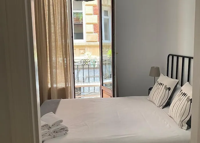 Ekhilore Ii Old Town *